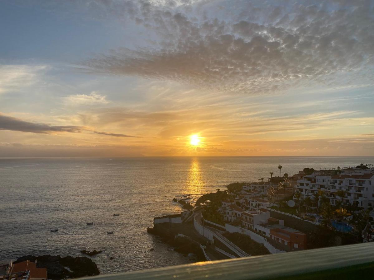 Look And Listen To The Ocean Like Never Before Puerto de Santiago  Exterior photo